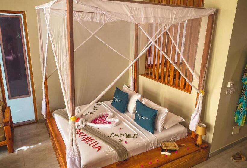 Номер Deluxe с Балконом, Zanzibella Hotel & Spa