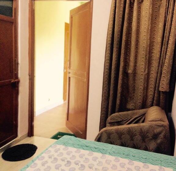 Quarto Economy Individual, Blue King