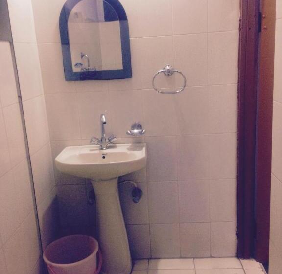 Quarto Deluxe, Blue King