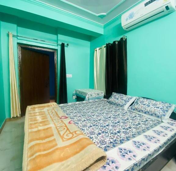 Quarto Deluxe, Blue King