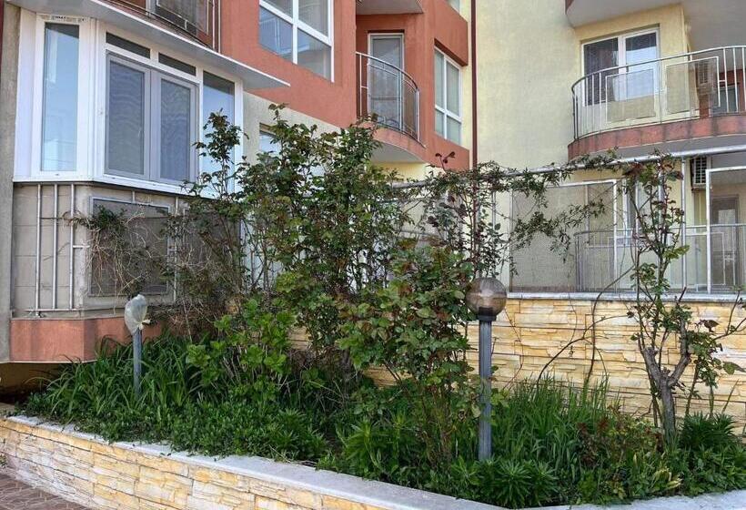 آپارتمان 1 خوابه, Guest House Kami