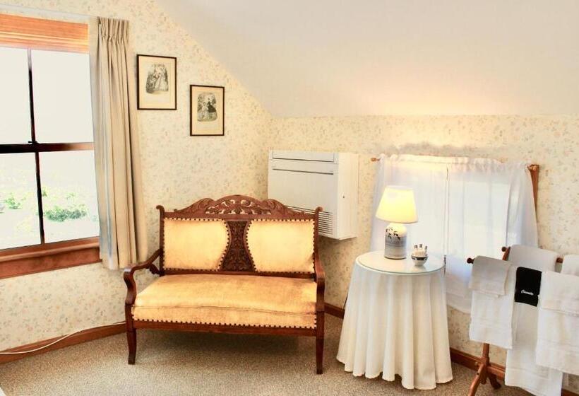 스탠다드 룸 공동 욕실, Rose Farm Inn
