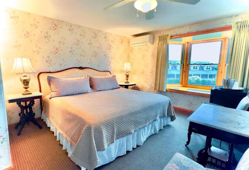 스탠다드 룸 킹사이즈 침대, Rose Farm Inn