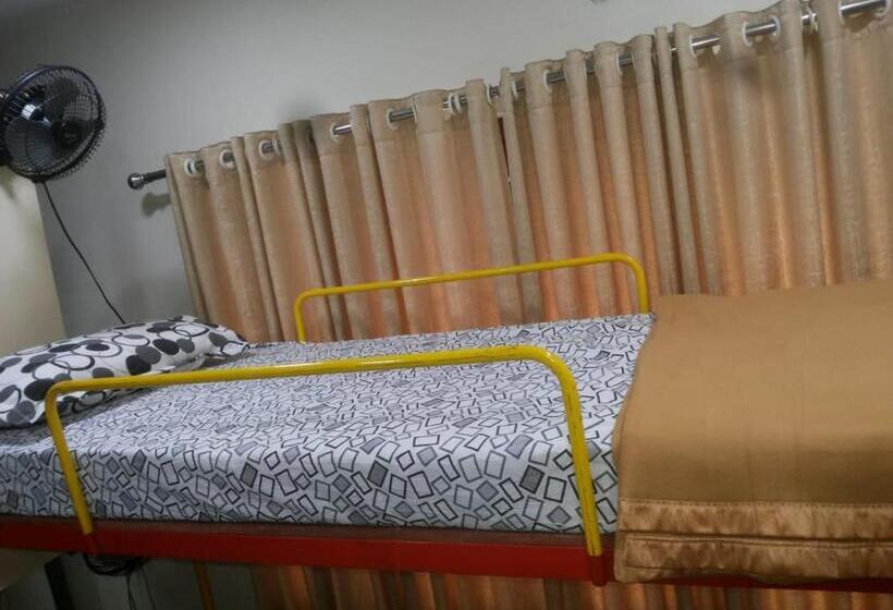 Economy Quadruple Room, Nature Villa Kochi