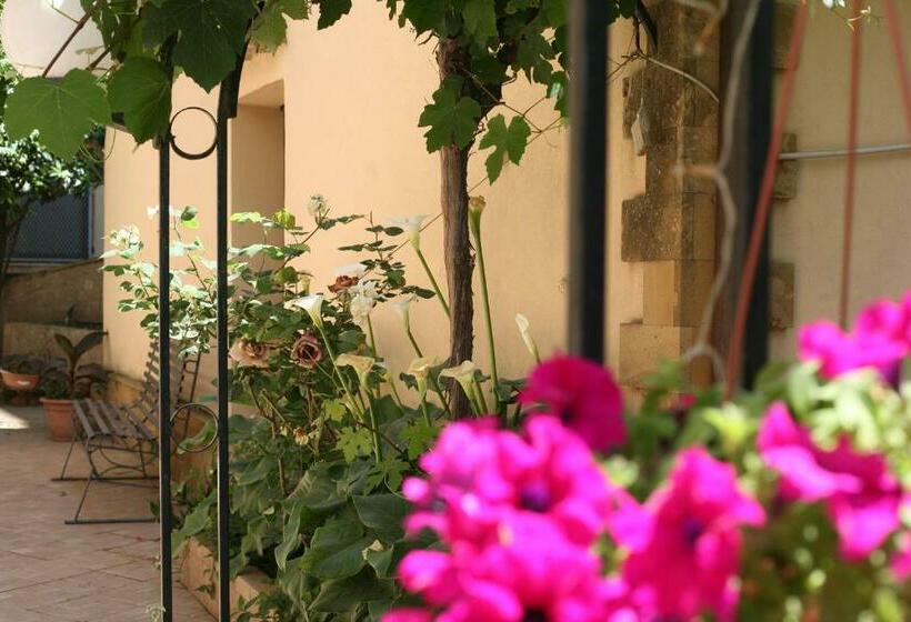 Апартаменты 1 Спальня, Appartamento A Casa Di Gesuè