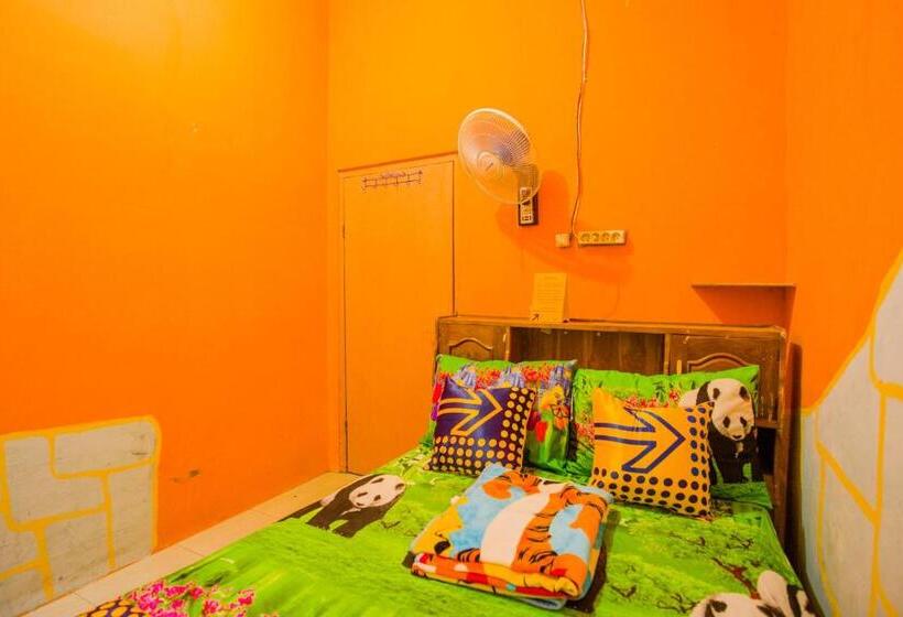 اتاق استاندارد, Gandrung Payungan Family Inn