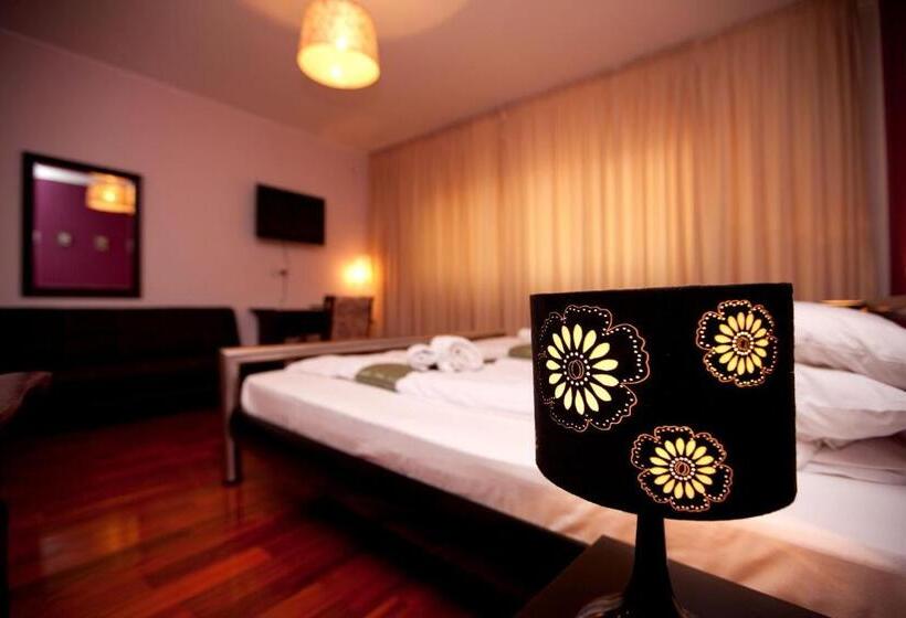 스탠다드 트리플 룸, Pension Dinu Residence
