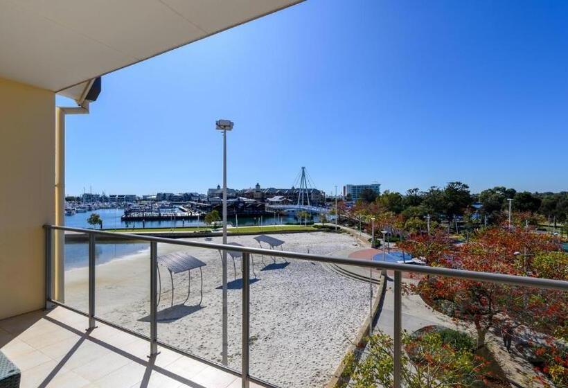 2 Bedroom Apartment with Views, Dolphin Quay Apartments