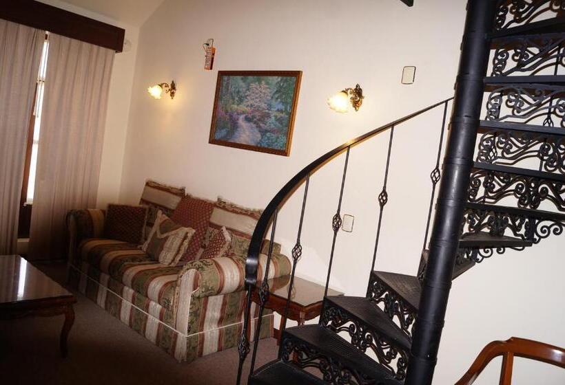 سوئیت با وان آب گرم, Hacienda De Los ángeles By Rotamundos