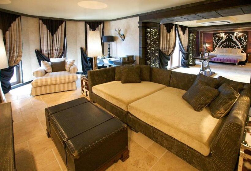 Студия Deluxe, Royal Castle Design & Spa