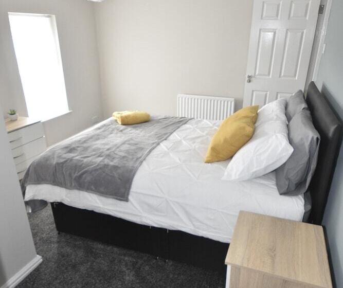Номер Стандарт, Townhouse @ Penkhull New Road Stoke