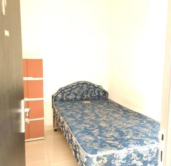 Номер Стандарт, Residence 9 Penjaringan   Caters To Women