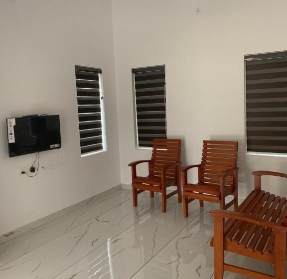 Вилла 3 Спальни, Rockdale Resort