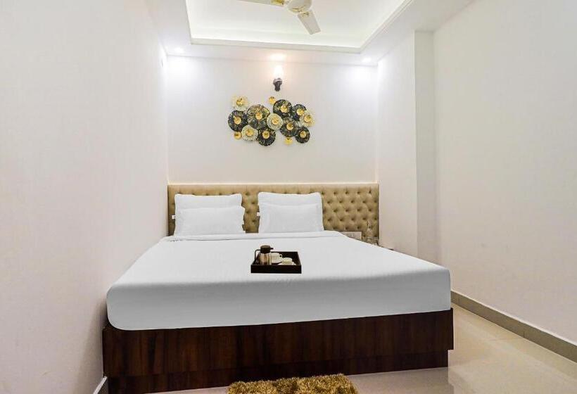 سوییت, Super Townhouse Marina