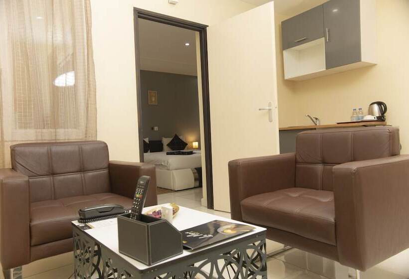 سوییت جونیور, Bnb Hotel Spa
