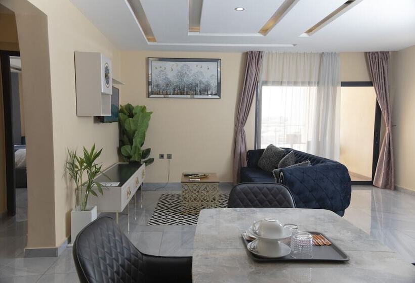 سوییت اجرایی, Bnb Hotel Spa