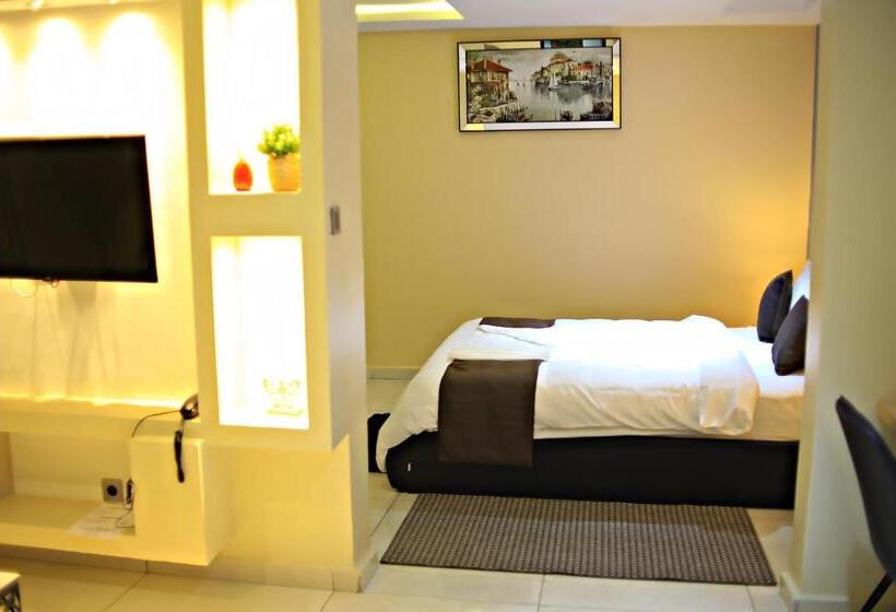 سوییت جونیور لوکس, Bnb Hotel Spa