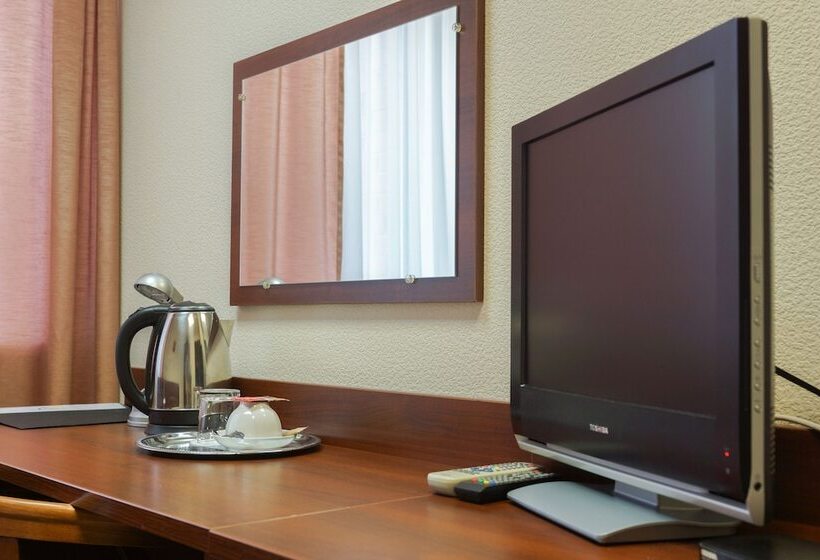 اتاق استاندارد یک نفره, City Hotel