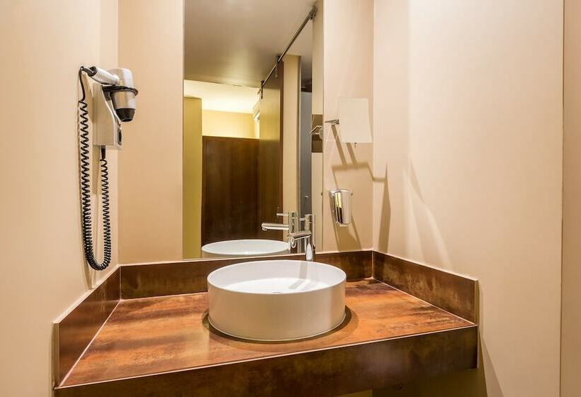 Полулюкс Вид на Бассейн, Marriott Residences Salgados Resort, Algarve