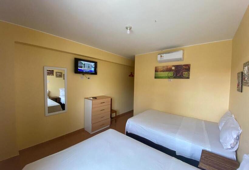 اتاق استاندارد با 2 تخت دوبل, Hospedaje Ola Marina