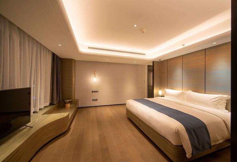 Люкс Повышенной Комфортности, Wyndham Garden Jinjiang