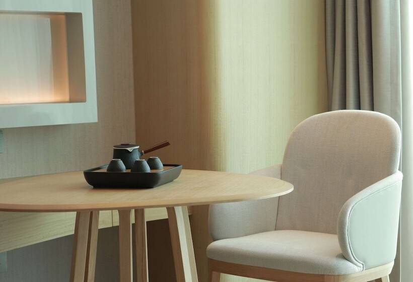 Номер Deluxe Вид на Сад, Wyndham Garden Jinjiang