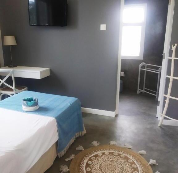 اتاق استاندارد یک نفره, Acacia Inn Guesthouse