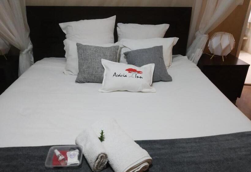 اتاق لوکس با تخت بزرگ, Acacia Inn Guesthouse