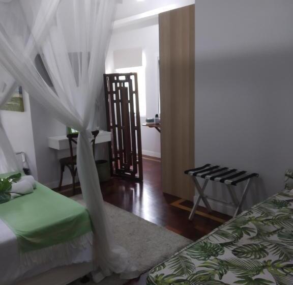اتاق لوکس, Acacia Inn Guesthouse