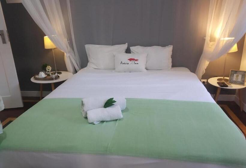 اتاق لوکس, Acacia Inn Guesthouse