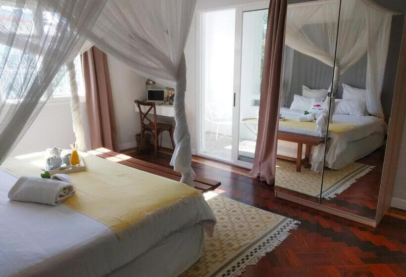اتاق لوکس, Acacia Inn Guesthouse