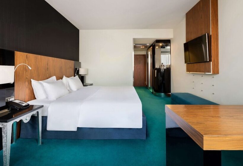 Номер Superior, Radisson Blu Belorusskaya