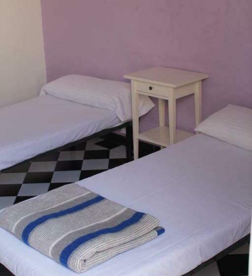 اتاق استاندارد با سرویس بهداشتی مشترک, Hostel New York