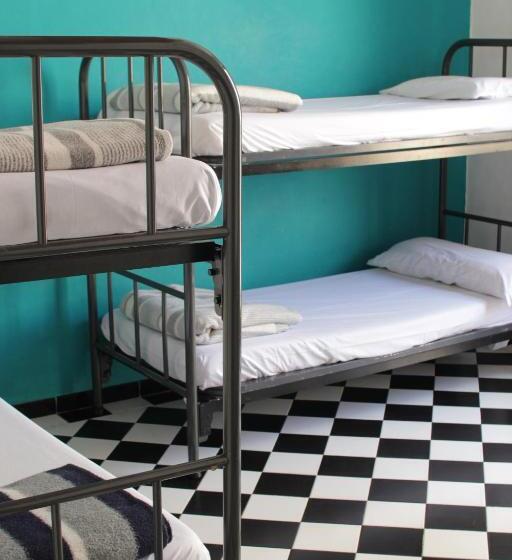 اتاق خانوادگی با سرویس بهداشتی مشترک, Hostel New York