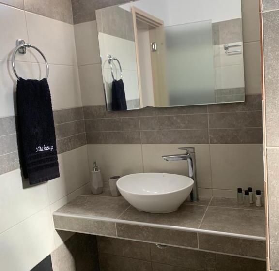1 Bedroom Apartment, Villa Ilios