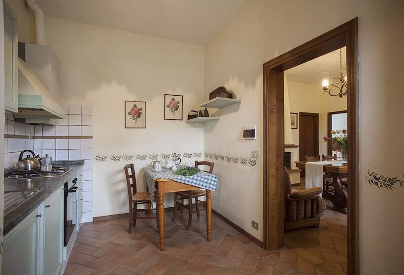 带2个卧室的公寓, Quercia Al Poggio