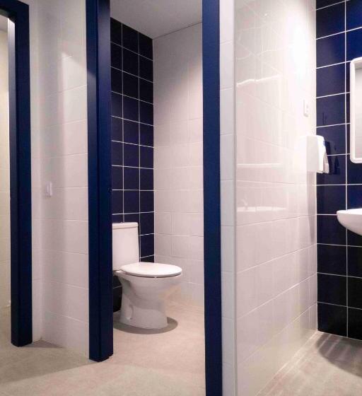 Кровать в Общей Комнате, Sea Hostel Barcelona