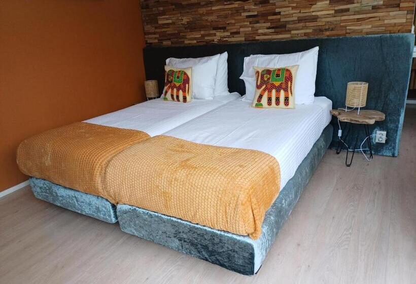 Номер Deluxe, East Meets West Bed And Breakfast
