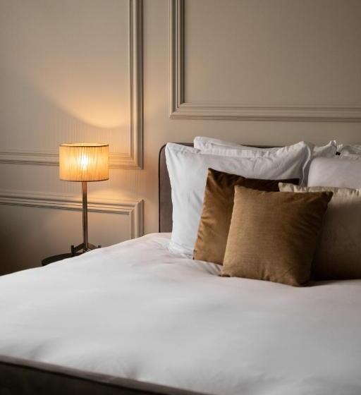اتاق لوکس با تخت بزرگ, Boutique Hotel Huys Oud Teylingen