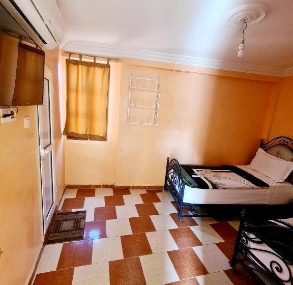 اتاق استاندارد, Salem Leksor