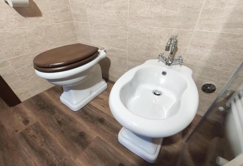 اتاق استاندارد با بالکن, B&b Il Fienile