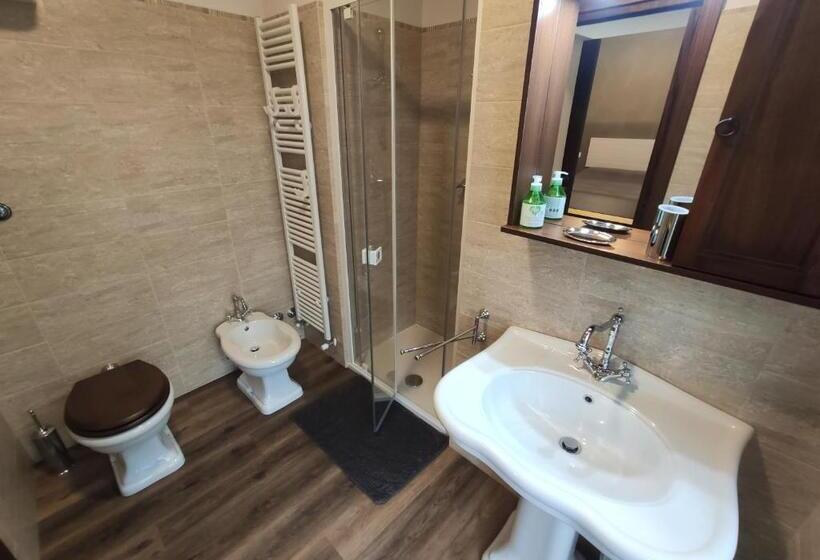 اتاق استاندارد با بالکن, B&b Il Fienile