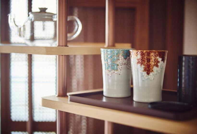 Люкс Кровать Кинг, Indigo Inuyama Urakuen Garden, An Ihg