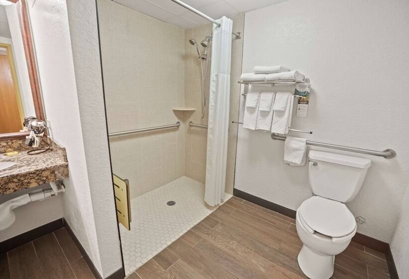 장애인을 위한 스위트, Best Western Plus Mccall Lodge And Suites