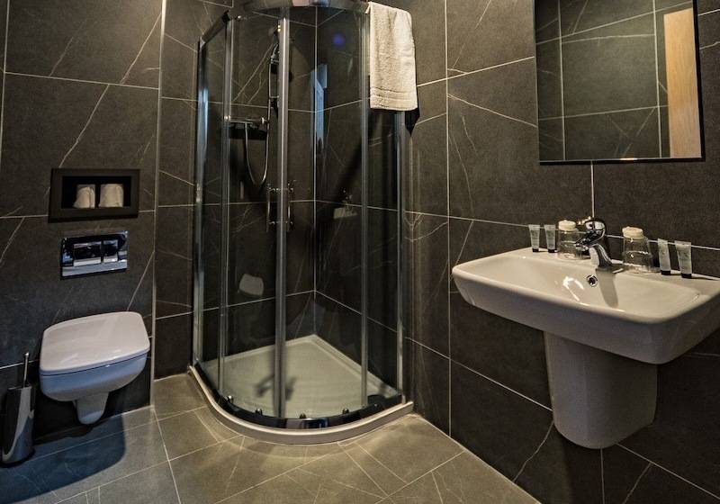 اتاق استاندارد سه نفره, The Old Quarter Townhouse