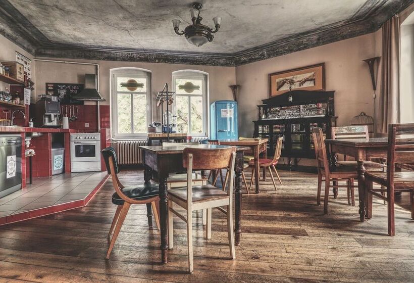 Номер Стандарт Совместная Ванная, Opera Hostel
