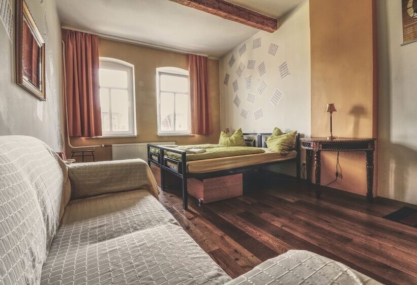 Номер Стандарт, Opera Hostel