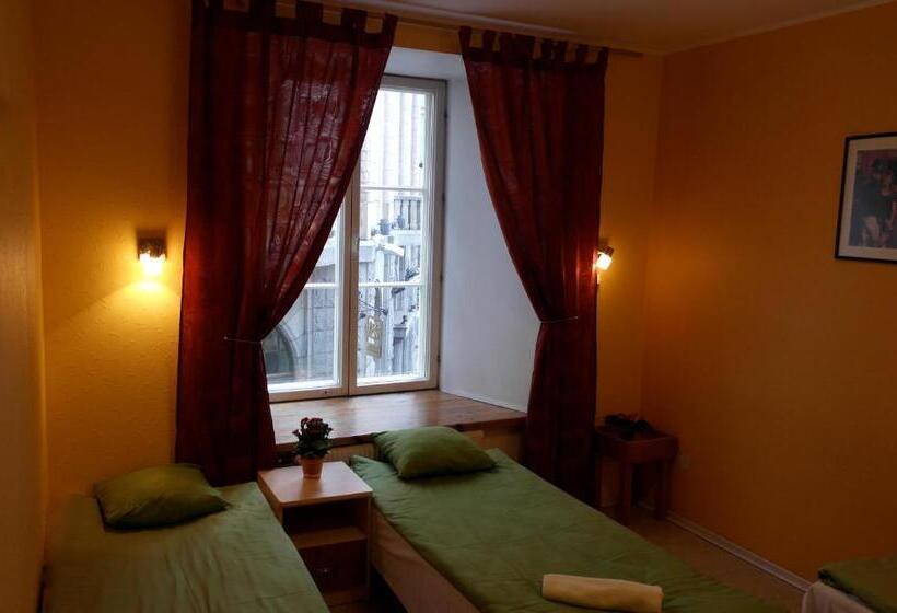 اتاق استاندارد, Zinc Old Town  Hostel