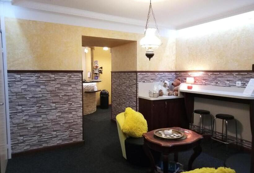 اتاق استاندارد, Zinc Old Town  Hostel