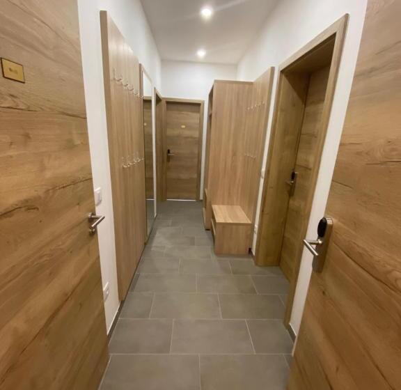آپارتمان 3 خوابه, Luxury Apartment Monte Carlo